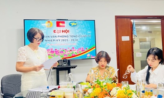 Nhiệm kỳ mới, Công đoàn Văn phòng Hà Nội Tổng Công ty CP Dệt may Hà Nội quyết tâm tiếp tục đoàn kết, sáng tạo, đồng hành cùng doanh nghiệp. Ảnh: CĐN
