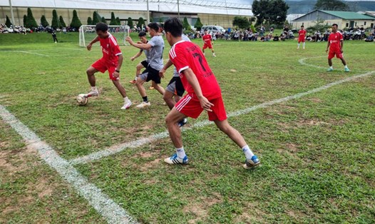 Công đoàn cơ sở Công ty TNHH Dalat Hasfarm tổ chức giải bóng đá chào mừng Đại hội Công đoàn nhiệm kỳ 2025-2030 và kỷ niệm Ngày Phụ nữ Việt Nam. Ảnh: Đức Lâm