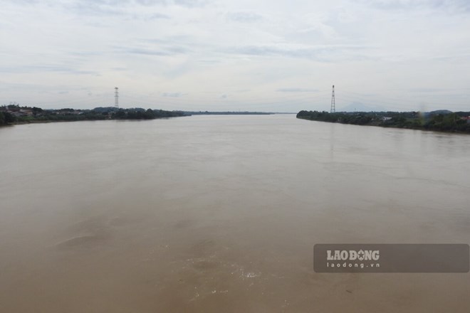 Sông Hồng tại Lào Cai, Phú Thọ sau hơn nửa tháng lũ lớn