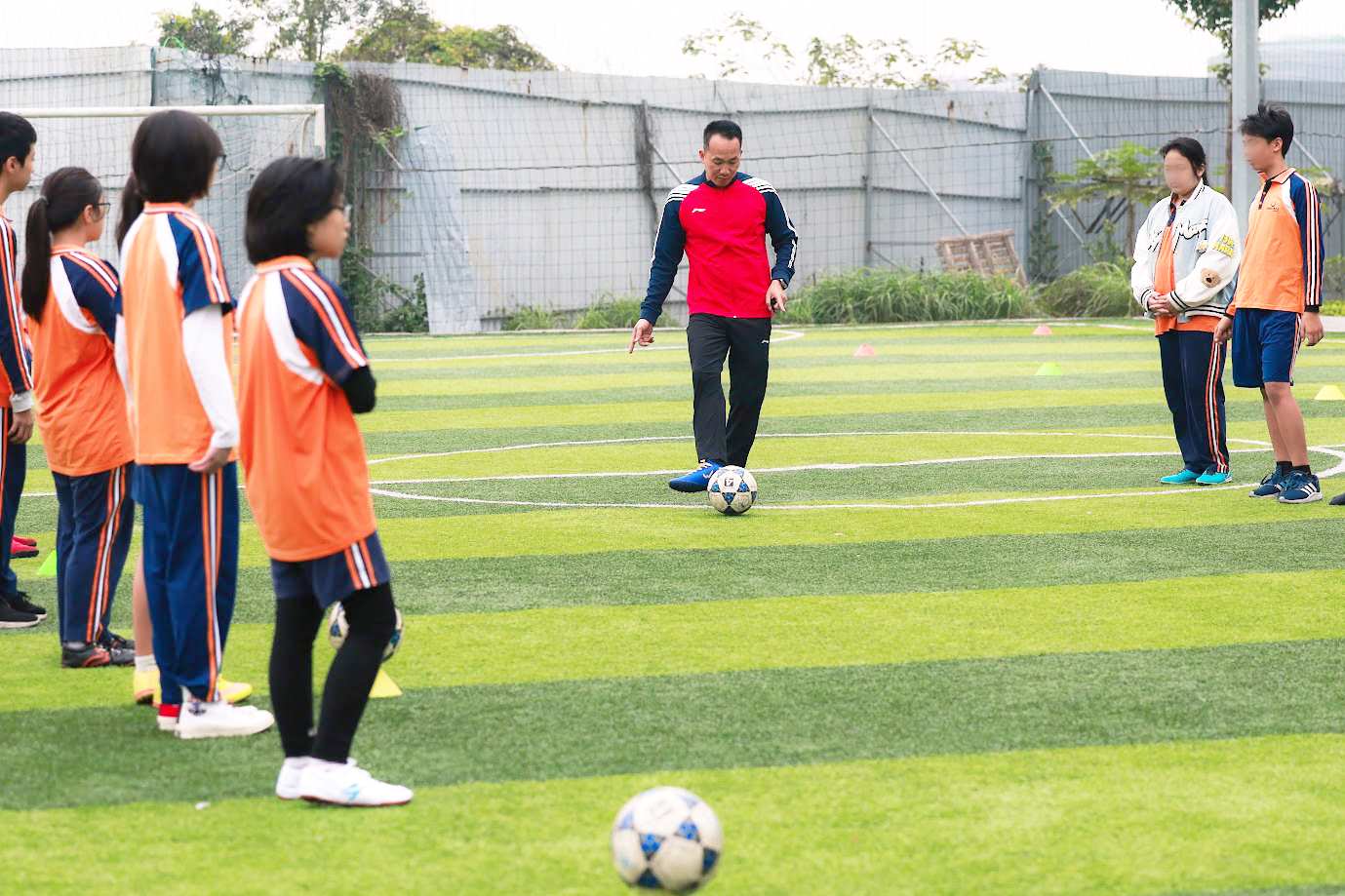 Phenikaa Inter-level School Sports Hour. Photo: Hai Nguyen