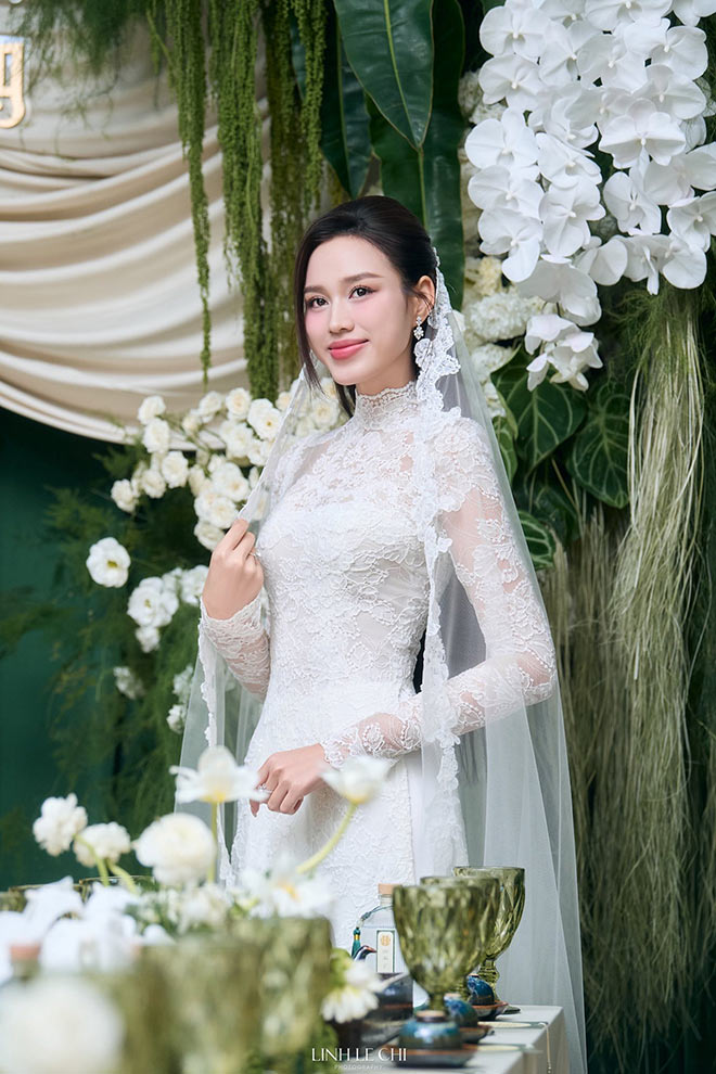 Nhan sac rang ngoi cua hoa hau nhan ve nhieu loi khen ngoi. Anh: Team Le Chi Linh