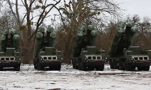 Các tổ hợp tên lửa S-400 của Nga. Ảnh: Bộ Quốc phòng Nga