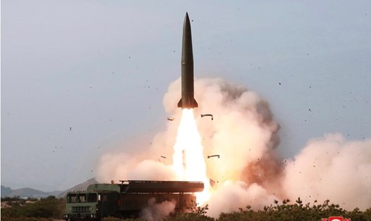 Một vụ phóng tên lửa của Triều Tiên. Ảnh: KCNA