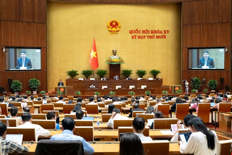 Du thao Luat Giao duc nghe nghiep sua doi trinh quoc hoi sang 22.10 bo sung mo hinh trung hoc nghe nham tao dieu kien cho hoc sinh sau THCS co them lua chon. Anh: Media Quoc hoi