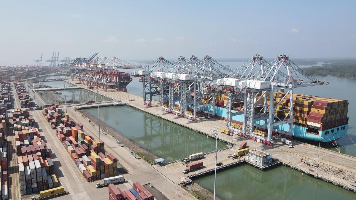 Cai Mep - Thi Vai port area. Photo: Phu My