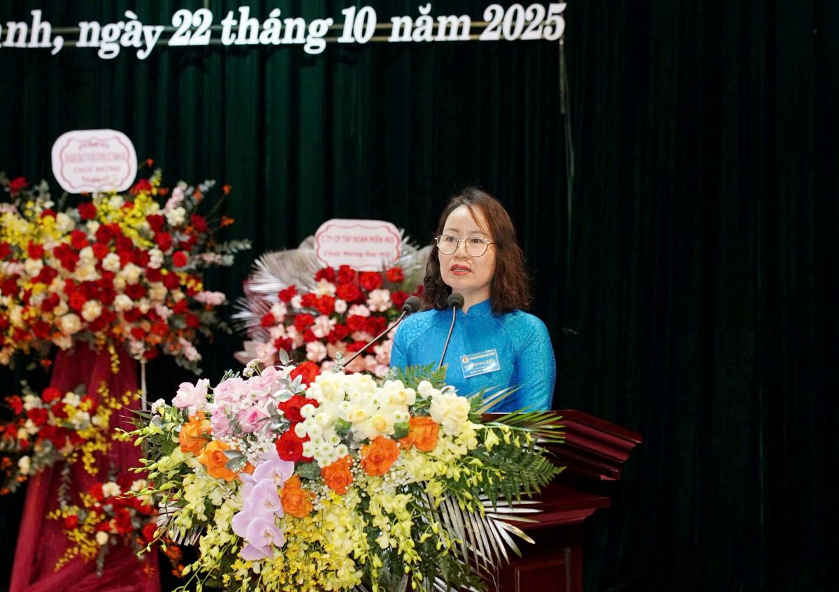 Ba Trinh Thi Hoa -