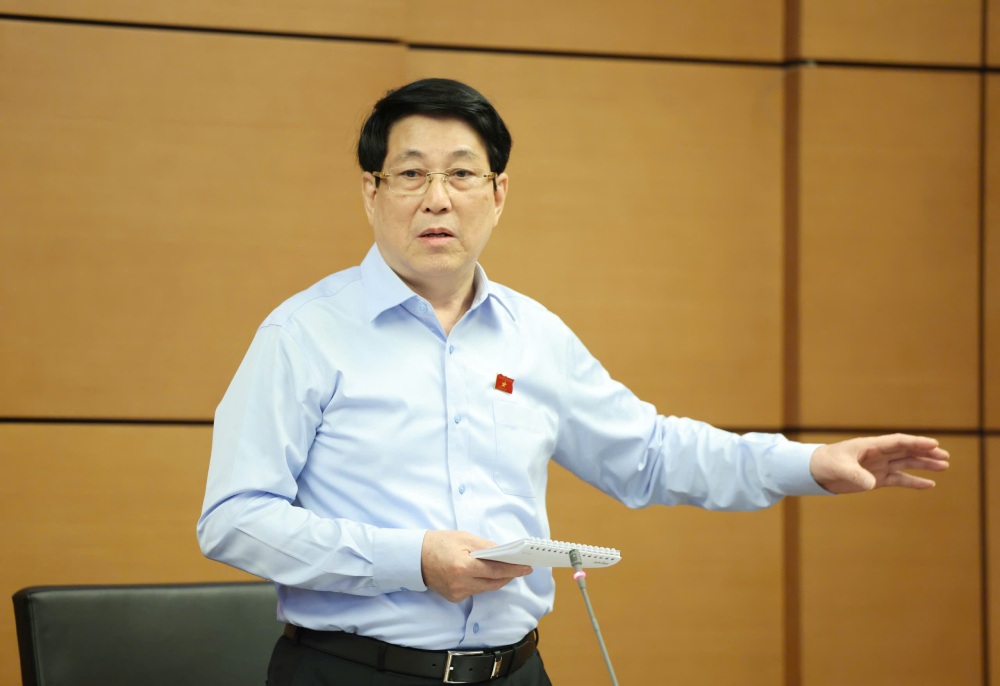 Politburo member and President Luong Cuong commented on the draft Law on Civil Aviation of Vietnam (amended), which includes the issue of airport network planning. Photo: Pham Dong
