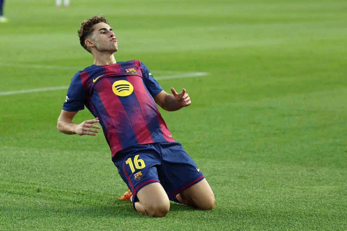 Fermin Lopez marca un impresionante hat-trick en la Liga de Campeones. Foto: AFP