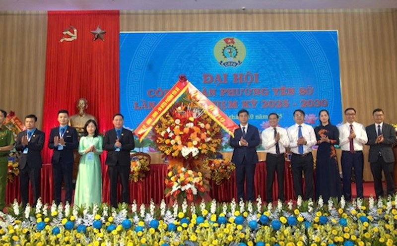 The first Congress, term 2025 - 2030, Yen So Ward Trade Union marked a new development stage of the workers, civil servants and laborers movement. Photo: Ngoc Anh