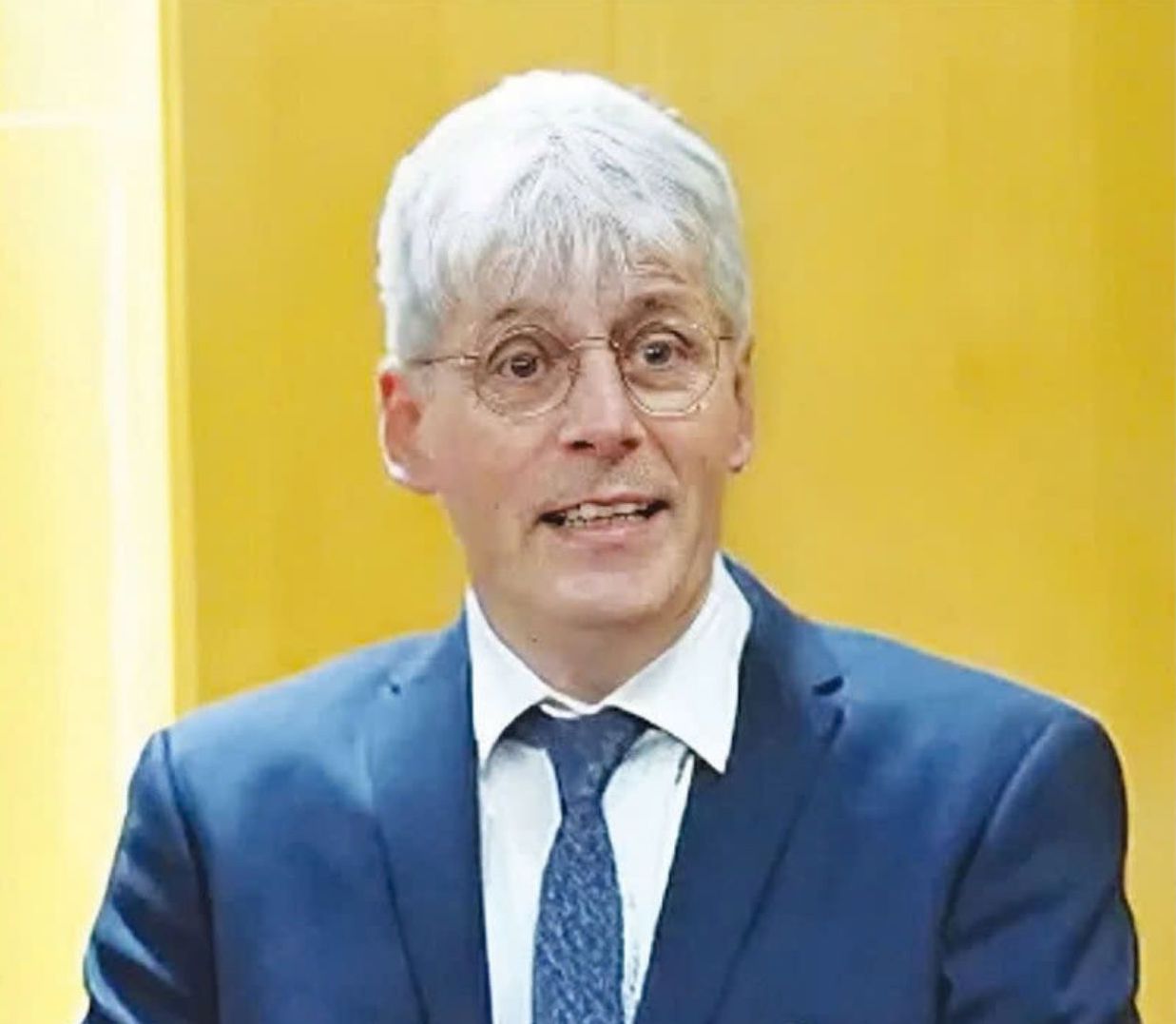 Mr. Frank Van Brunschot - Senior Economic Expert, Finance Department, IMF - said that compliance risk management is a way to help tax authorities allocate resources effectively and increase taxpayer confidence. Photo: NVCC
