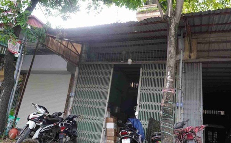 Mr. Nguyen Cao Tien's family has been using the land for decades without a dispute with anyone. Photo: Reporter