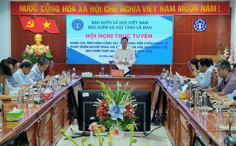 Ca Mau Social Insurance launched a campaign to propagate social insurance of all kinds. Photo: Ca Mau Social Insurance