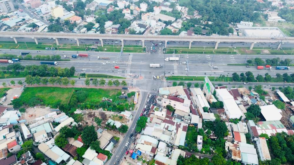 Nut giao Binh Thai (TP Thu Duc truoc day) nhin tu tren cao. Noi day du kien se lam cau vuot va ham chui de giai cuu ket xe. Anh: Anh Tu