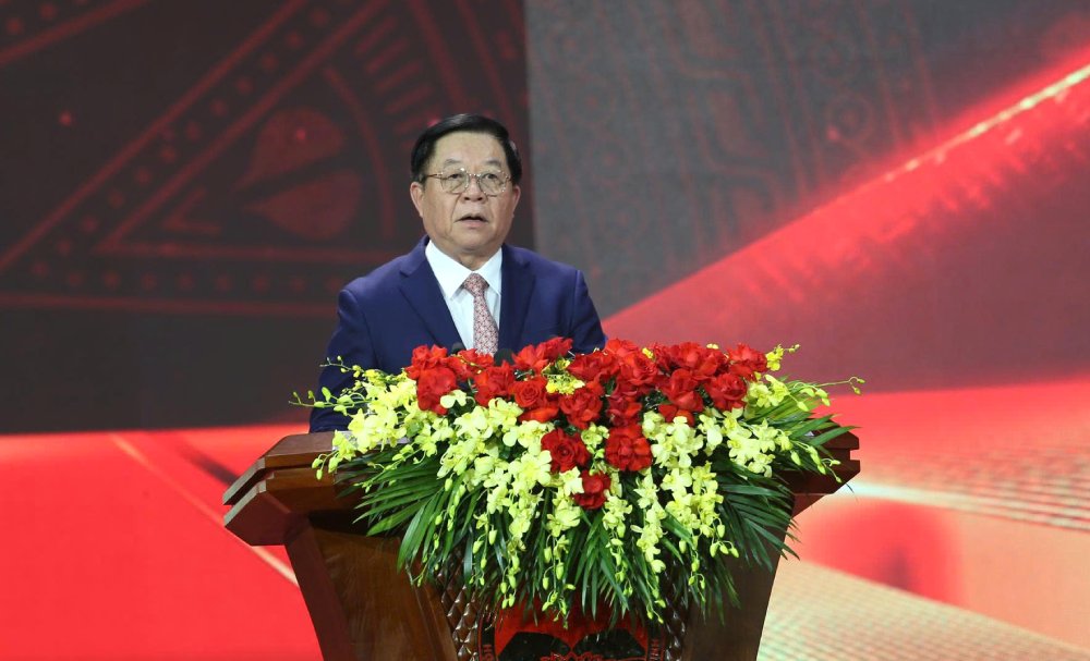 Truong Ban Tuyen giao va Dan van Trung uong Nguyen Trong Nghia phat bieu chi dao tai Le trao giai. Anh: Tran Vuong