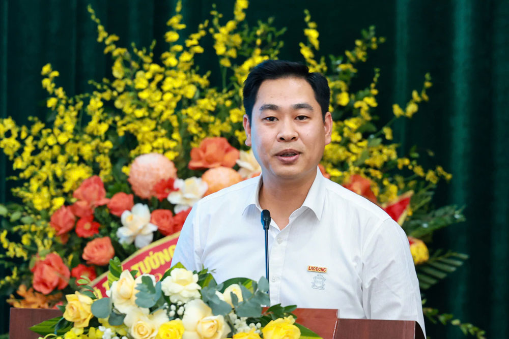 Ong Nguyen Duc Thanh - Pho Tong Bien tap Bao Lao Dong phat bieu. Anh: Hai Nguyen