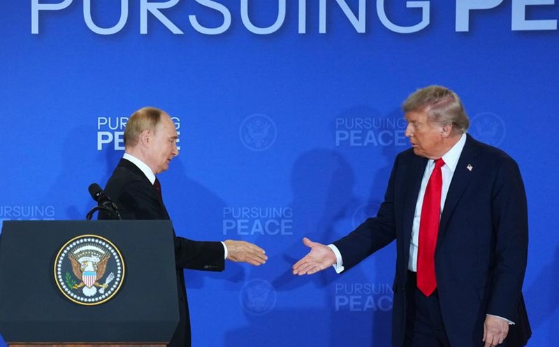 Russian President Vladimir Putin and US President Donald Trump meet in Alaska, August 15, 2025. Photo: Xinhua