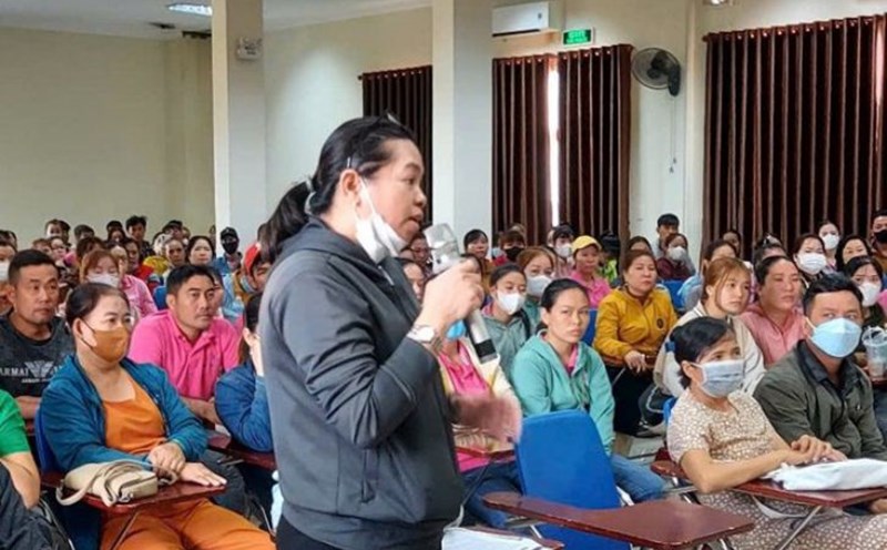 Many employees of Vinh Thong Production, Trade and Service Company Limited (HCMC) have had to file a lawsuit against the company for late payment of social insurance, but their rights have not yet been guaranteed. Photo: Nam Duong