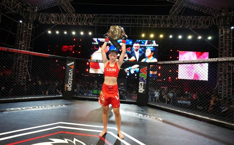 Boxer Quynh Hoa of the Vietnam MMA Team will participate in the 33rd SEA Games. Photo: VMMAF