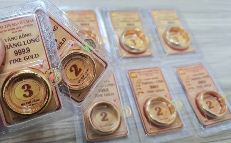On the morning of October 23, the price of gold rings was trading around 150 - 153 million VND/tael. Photo: Cam Ha