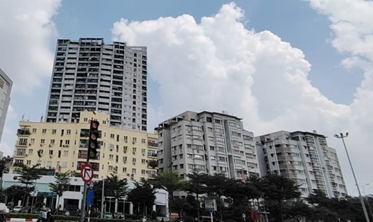 Nhà ở xã hội luôn được người dân quan tâm. Ảnh: Xuyên Đông