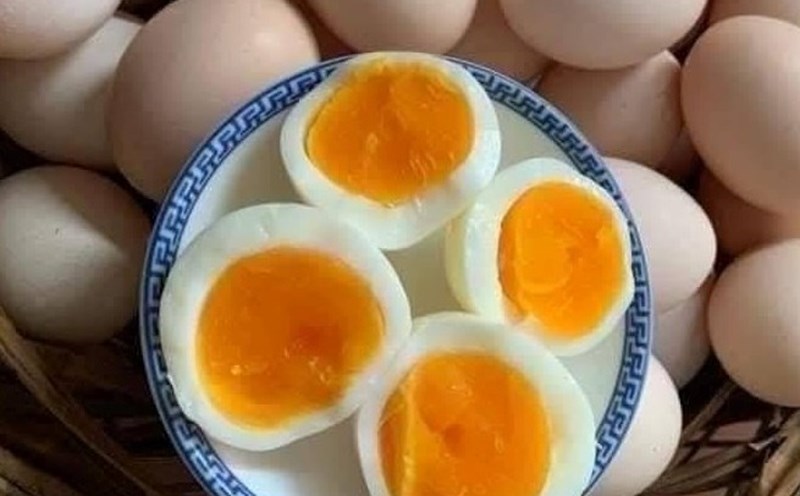 Eating eggs properly will help the body get good cholesterol levels. Photo: Hoang Van