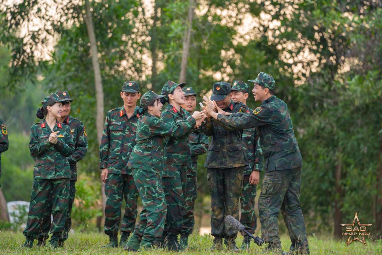 Los desafios superados por los artistas en el programa Sao nhap ngu. Foto: Productor.