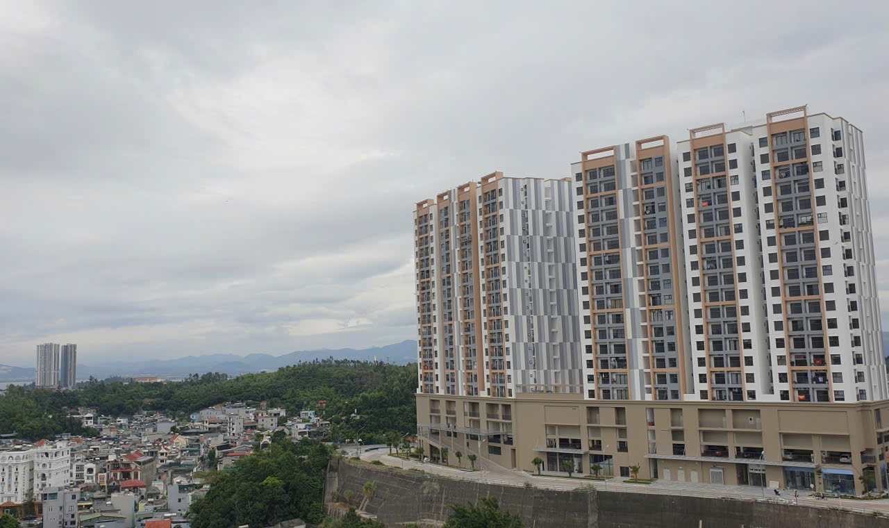 The first social housing area in Quang Ninh at Bank Hill, in Ha Lam and Ha Long wards, Quang Ninh province. Photo: Nguyen Hung