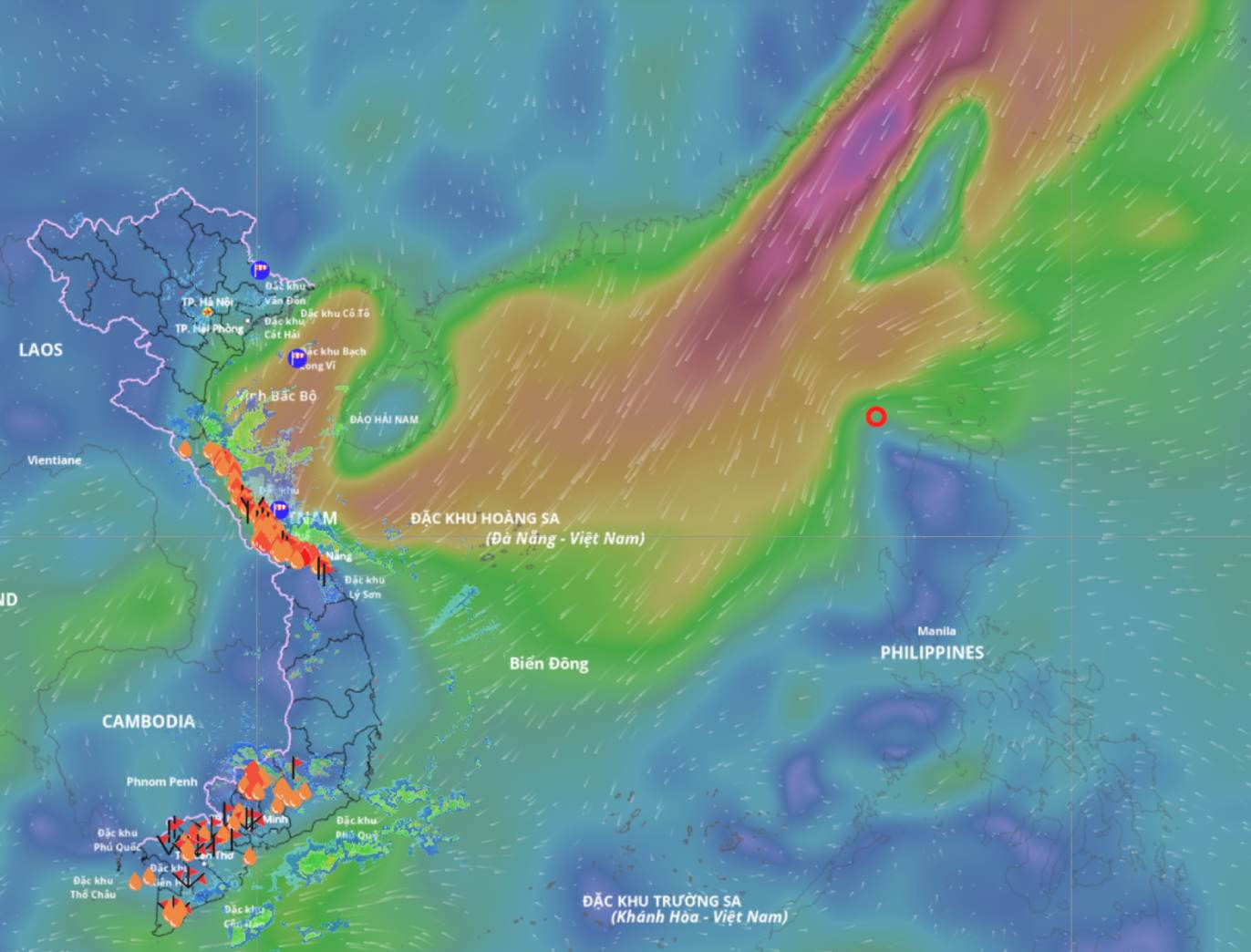 午後3時に更新されました。 10月23日、東海の熱帯低気圧の位置について。出典: ベトナム自然災害監視システム
