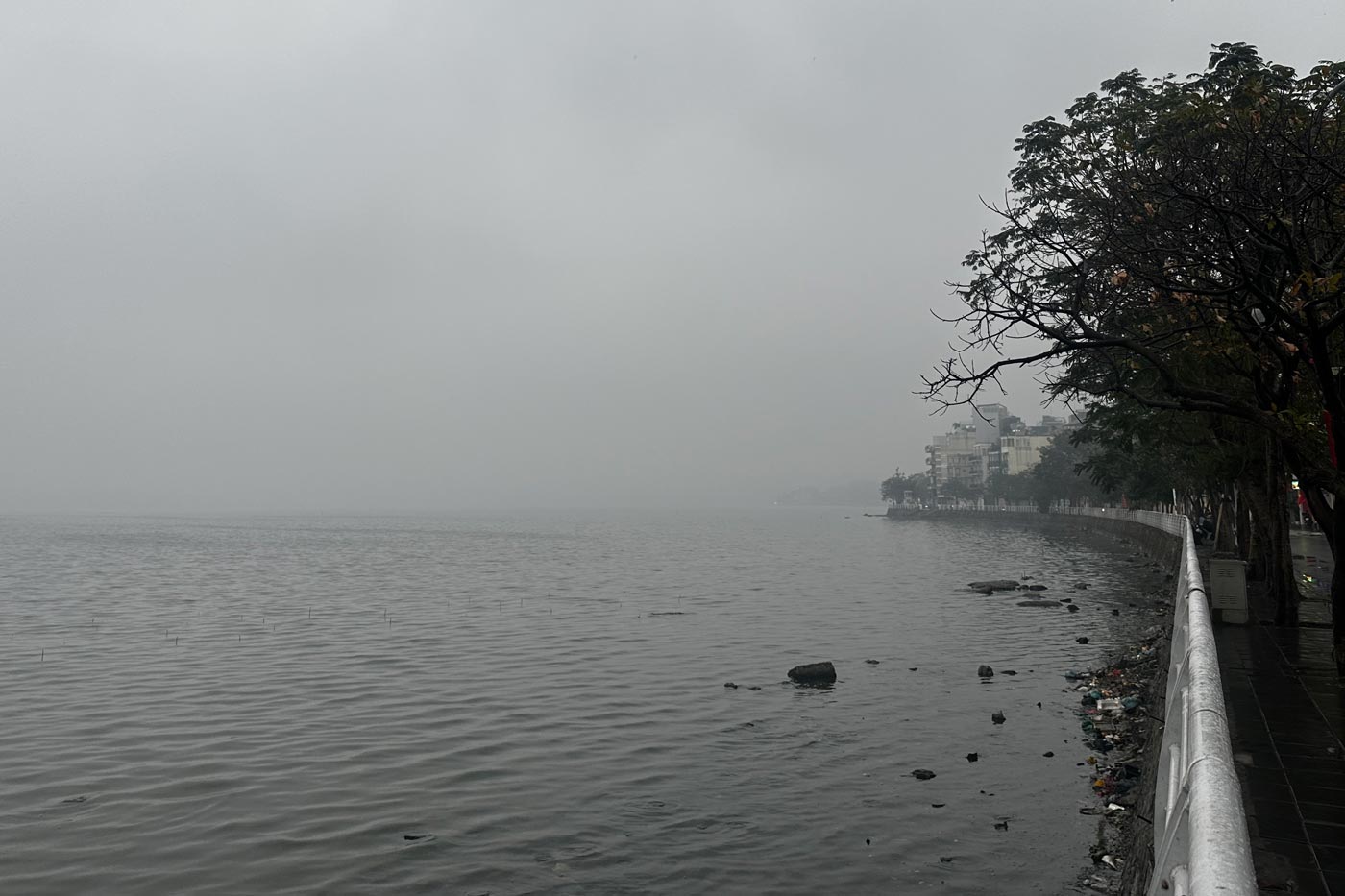 How to protect your health when air pollution increases sharply in the cold season. Photo: To The