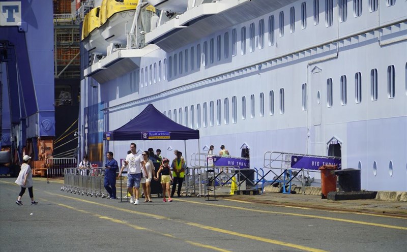 International tourists arrive in Ho Chi Minh City by cruise ship. Photo: Thanh Chan