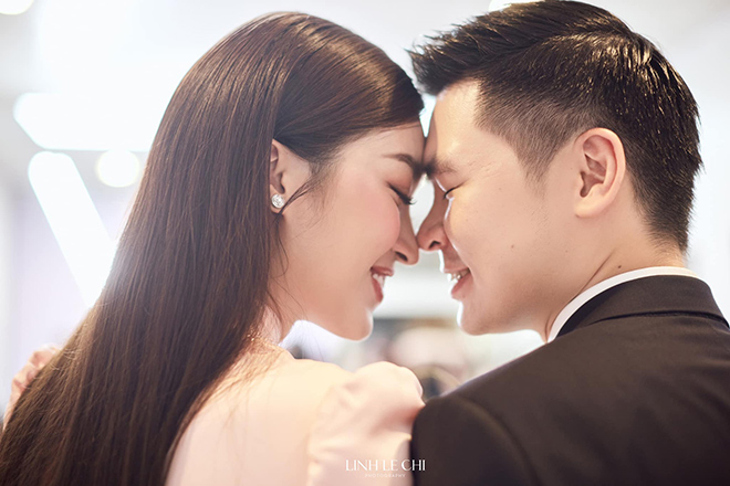 Do My Linh va doanh nhan Do Quang Vinh trong ngay cuoi. Anh: Le Chi Linh