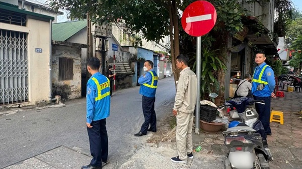 The Hanoi Transport Inspectorate will conduct lane division to regulate traffic. Photo: Minh Hanh