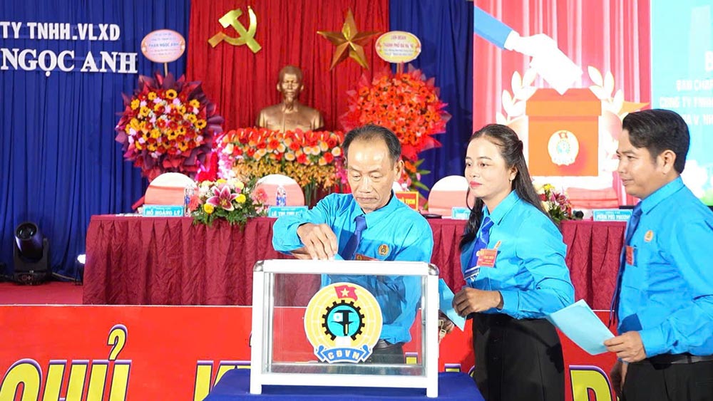 El Sindicato de la comuna de Nam Phuoc Da Nang organiza una asamblea general del Sindicato de Base. Foto: Sindicato de Nam Phuoc