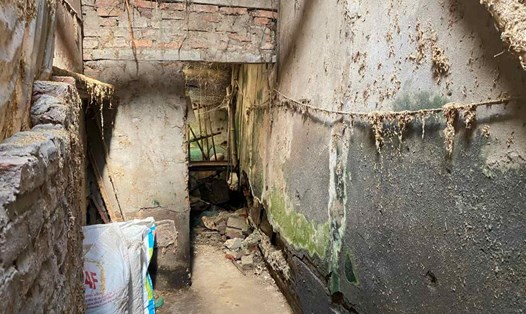 Hộ ông Hóa (xã Vĩnh Hòa, Hải Phòng) bị hàng xóm xây nhầm 3m2 đất chiều dọc. Ảnh: Ngọc Trinh