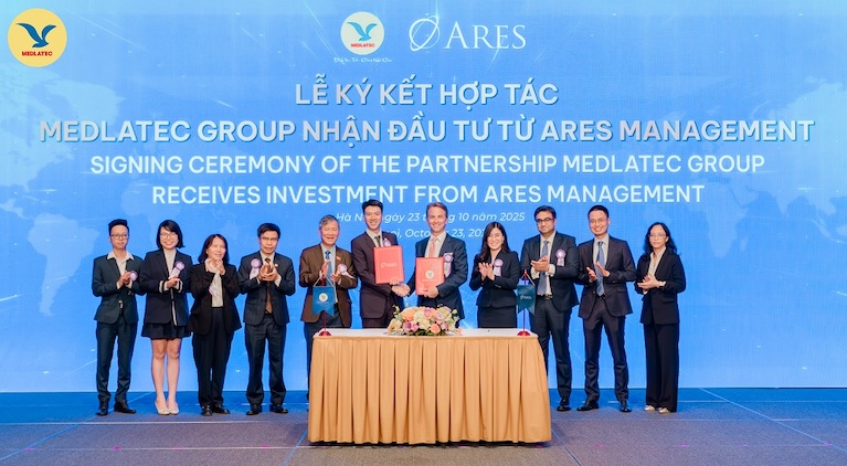 Medlatec Group becomes the first medical unit in Vietnam to receive investment from the world's leading fund manager. Photo: MEDLATEC provided