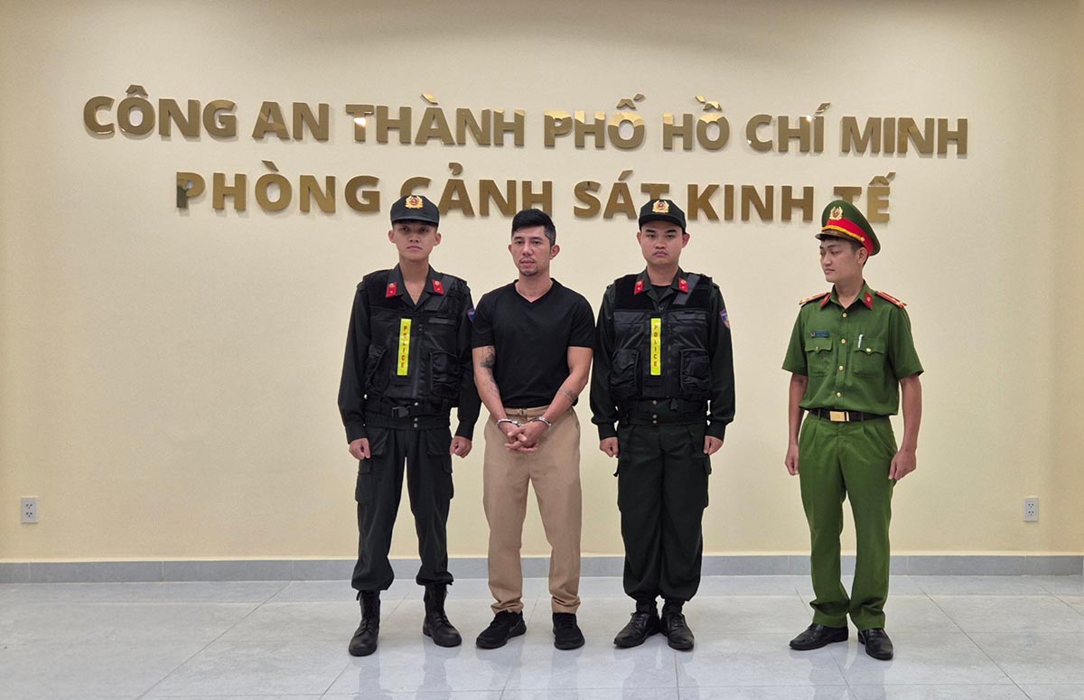 Ho Chi Minh City Police have prosecuted and temporarily detained Luong Bang Quang, related to the Ngan 98 case. Photo: Provided by the police