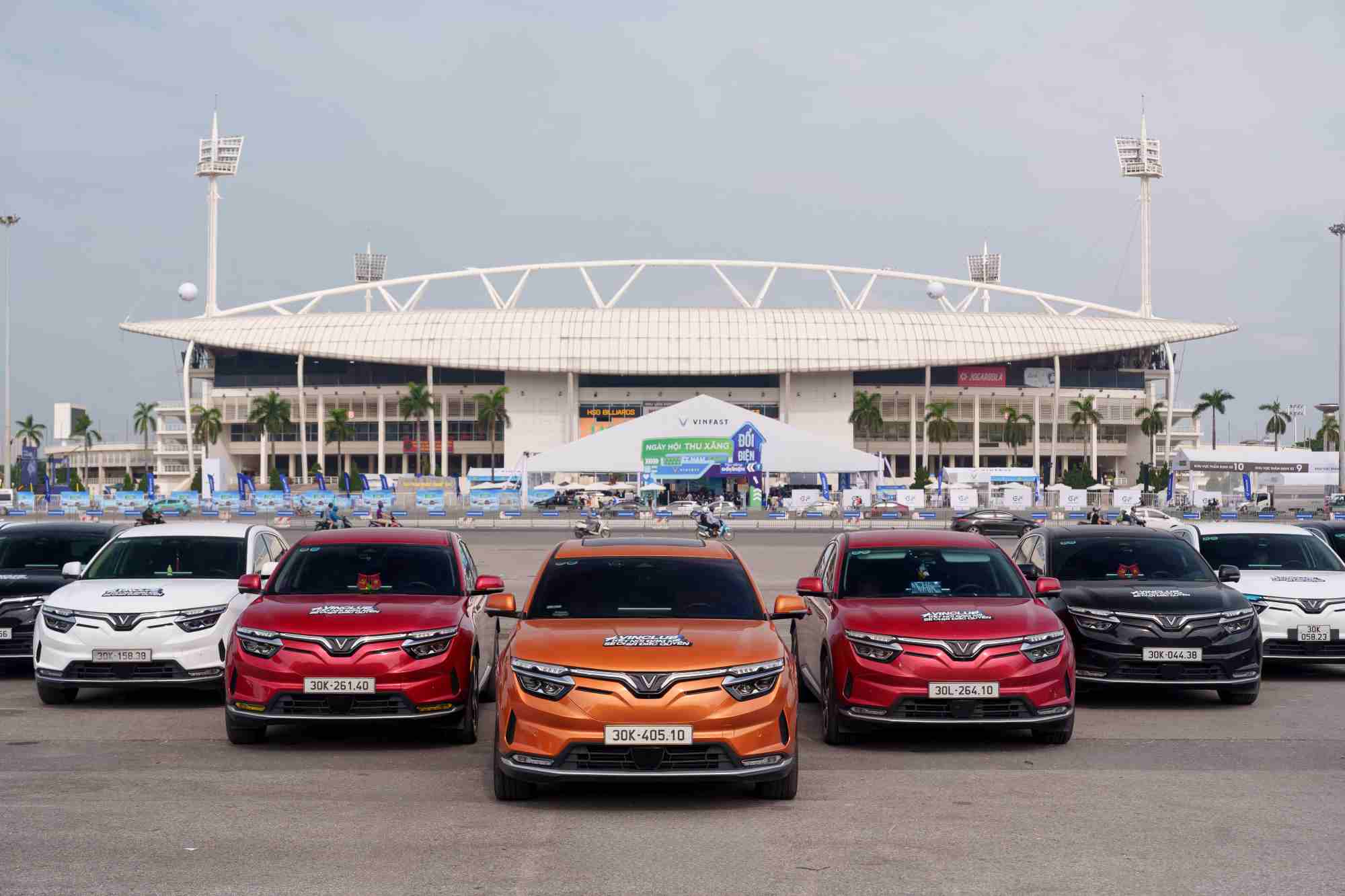 電気自動車は市場における先駆的なトレンドとなっています。写真：ホン・ミン