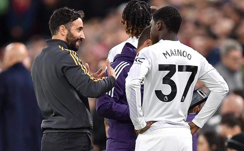 Man United need to regain their balance when facing Brighton. Photo: AFP