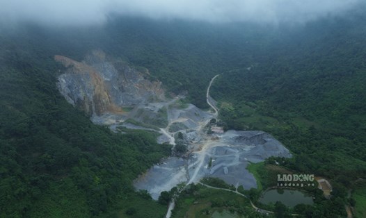 Mỏ đá Lương Hà (xã Phong Hải, tỉnh Lào Cai) năm 2024 bị phạt hơn 730 triệu đồng, đến năm 2025 tiếp tục bị phạt 65 triệu do vi phạm an toàn lao động. Ảnh: Đinh Đại