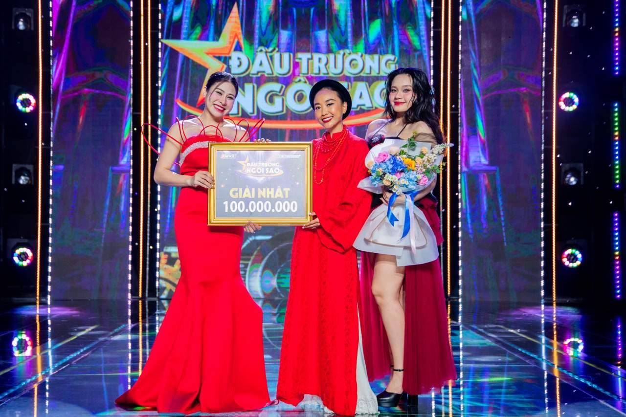 Bao Yen, Thuy Quynh (Doan Trang's team) are the champions of "star arena". Photo: Producer