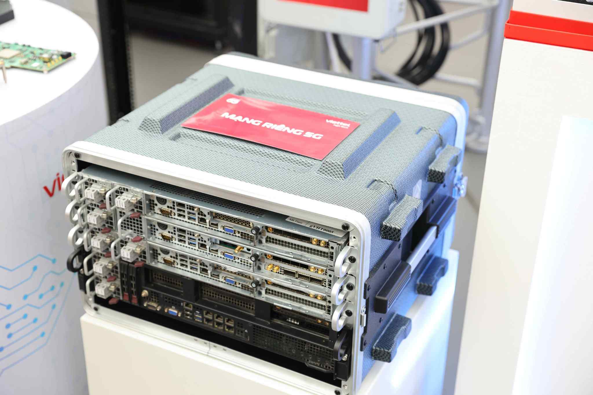 3_Nho cach tiep can “tu chu – mo – thong minh”, Viettel xay dung duoc he sinh thai mang di dong quy mo lon va mang rieng 5G (Private 5G) cho doanh nghiep. Anh: Duc Van