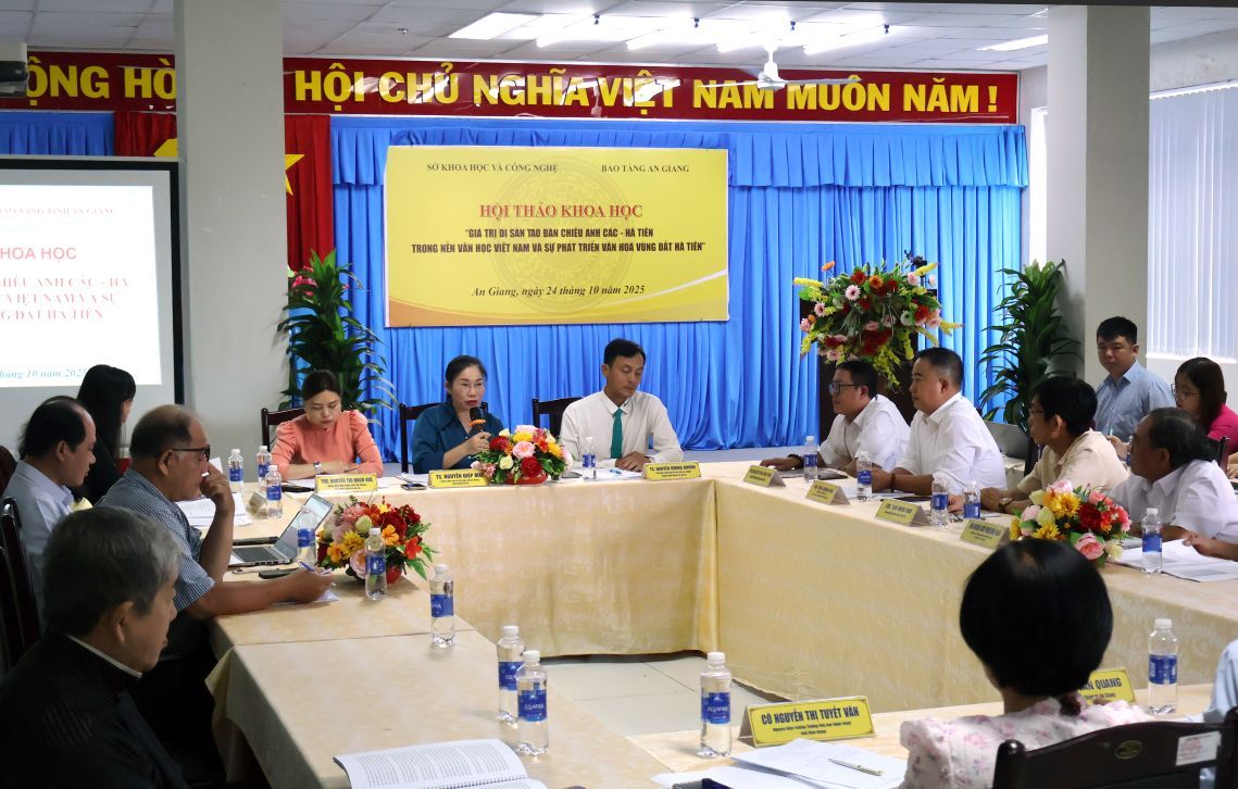 Quang canh Hoi thao khoa hoc “Gia tri di san Tao dan Chieu Anh Cac – Ha Tien trong nen van hoc Viet Nam va su phat trien van hoa vung dat Ha Tien”. Anh: Lam Dien