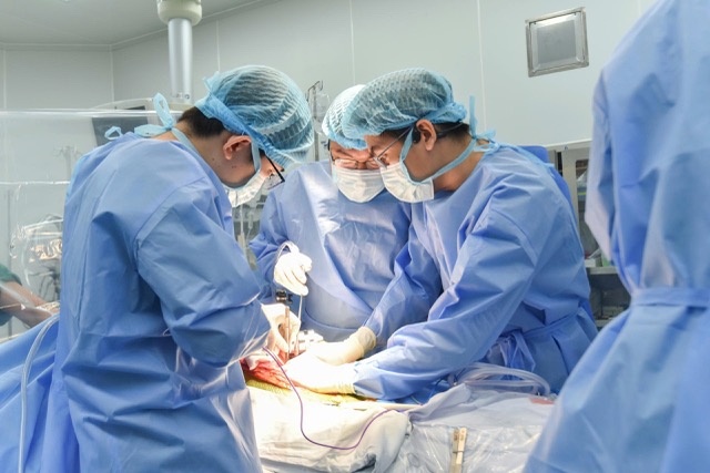 The 10th patient to successfully receive a liver transplant at Military Hospital 175. Photo: BVCC