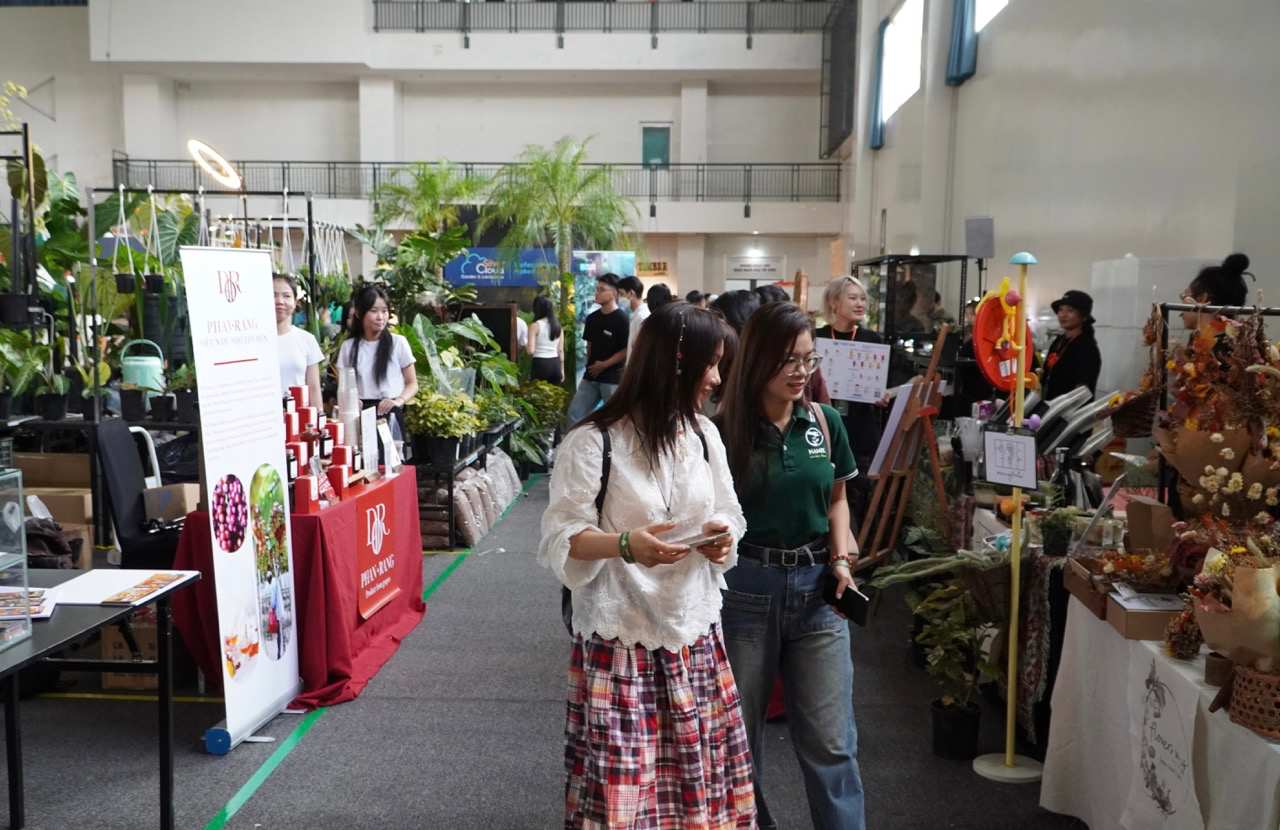 Khong gian tai Me La 2025. Anh: Mai Anh.