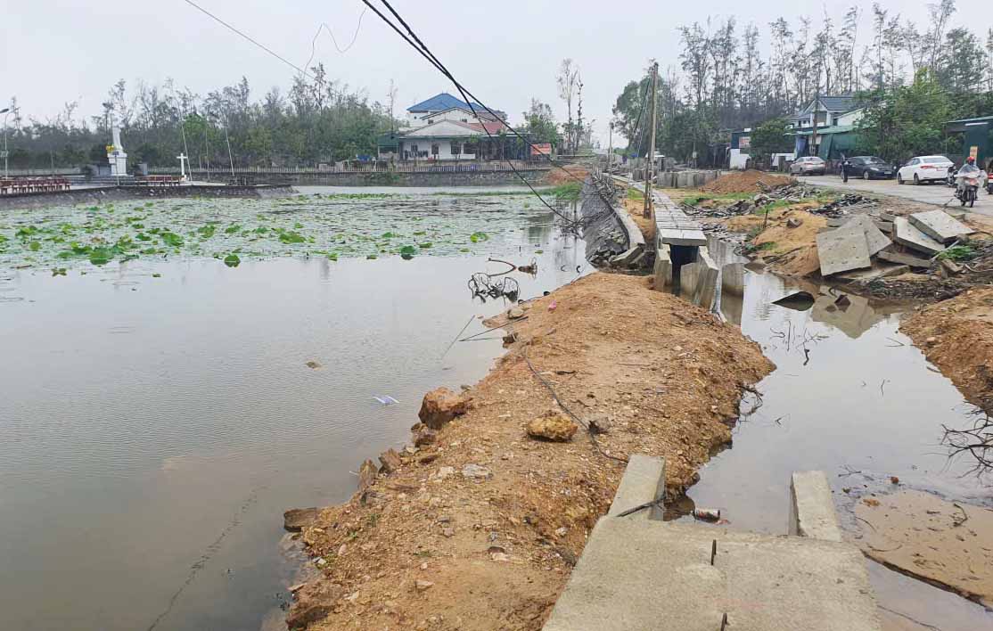 The area where male student K went fishing and died. Photo: Ha Thach