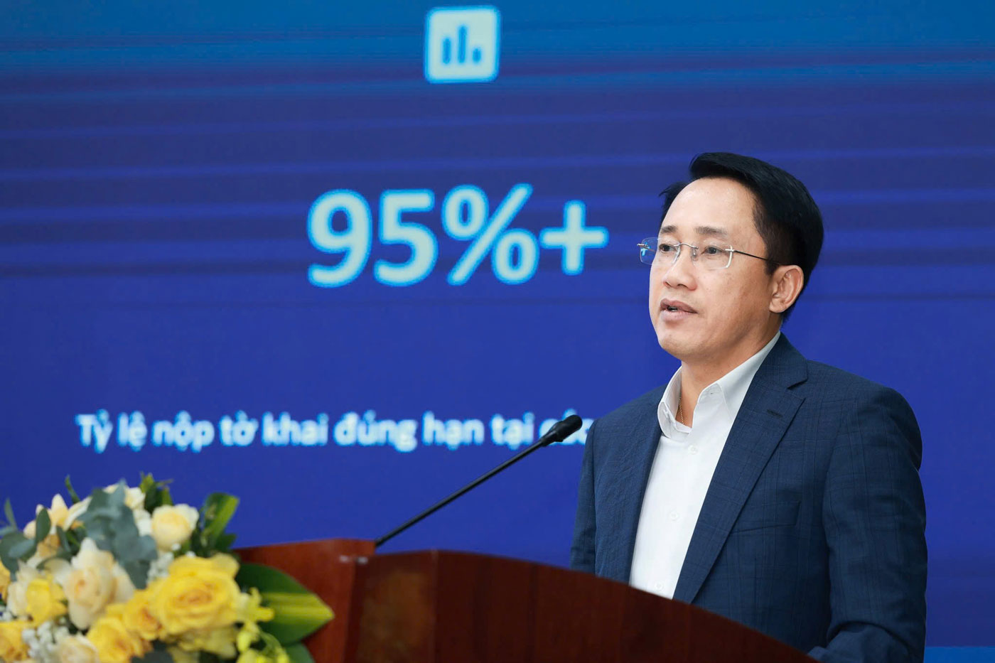 Mr. Mai Son - Deputy Director of the Tax Department, Ministry of Finance spoke at the Workshop "Promoting self-respect for tax compliance and full tax contributions - Building a strong era". Photo: Hai Nguyen