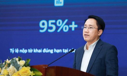 Ông Mai Sơn - Phó Cục trưởng Cục Thuế, Bộ Tài chính phát biểu tại Hội thảo "Thúc đẩy tự giác tuân thủ, đóng góp đầy đủ thuế - Xây dựng kỷ nguyên hùng cường". Ảnh: Hải Nguyễn