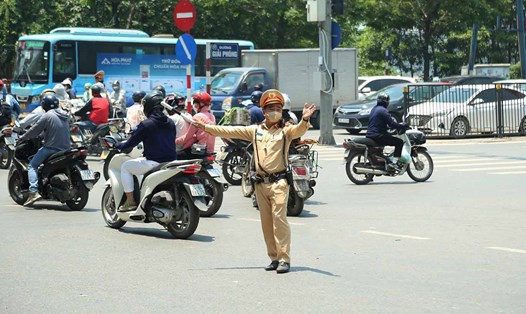 Hà Nội tạm cấm, hạn chế phương tiện phục vụ Hội chợ Mùa thu 2025. Ảnh: Tô Thế