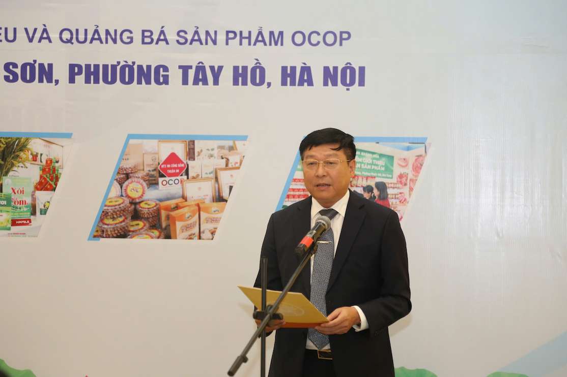 Ong Pham Anh Tuan Pho Chu tich Uy ban MTTQ Viet Nam TP Ha Noi, Pho Truong Ban Chi dao Cuoc van dong “Nguoi Viet Nam uu tien dung hang Viet Nam” TP Ha Noi. Anh: Tuyet Lan
