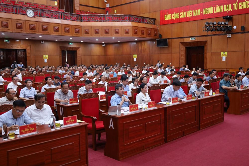 Cac dai bieu tham du Hoi nghi. Anh: Bao Trung